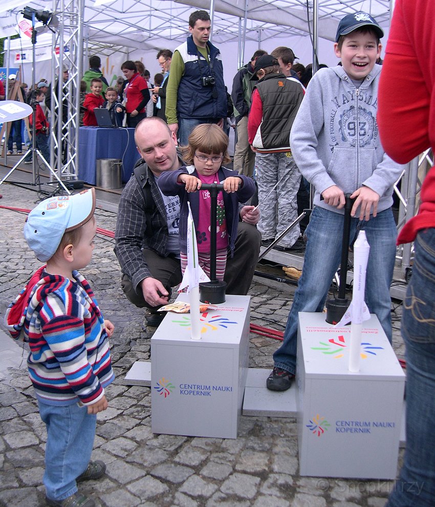 DSCN1775.jpg - 13. Piknik Naukowy